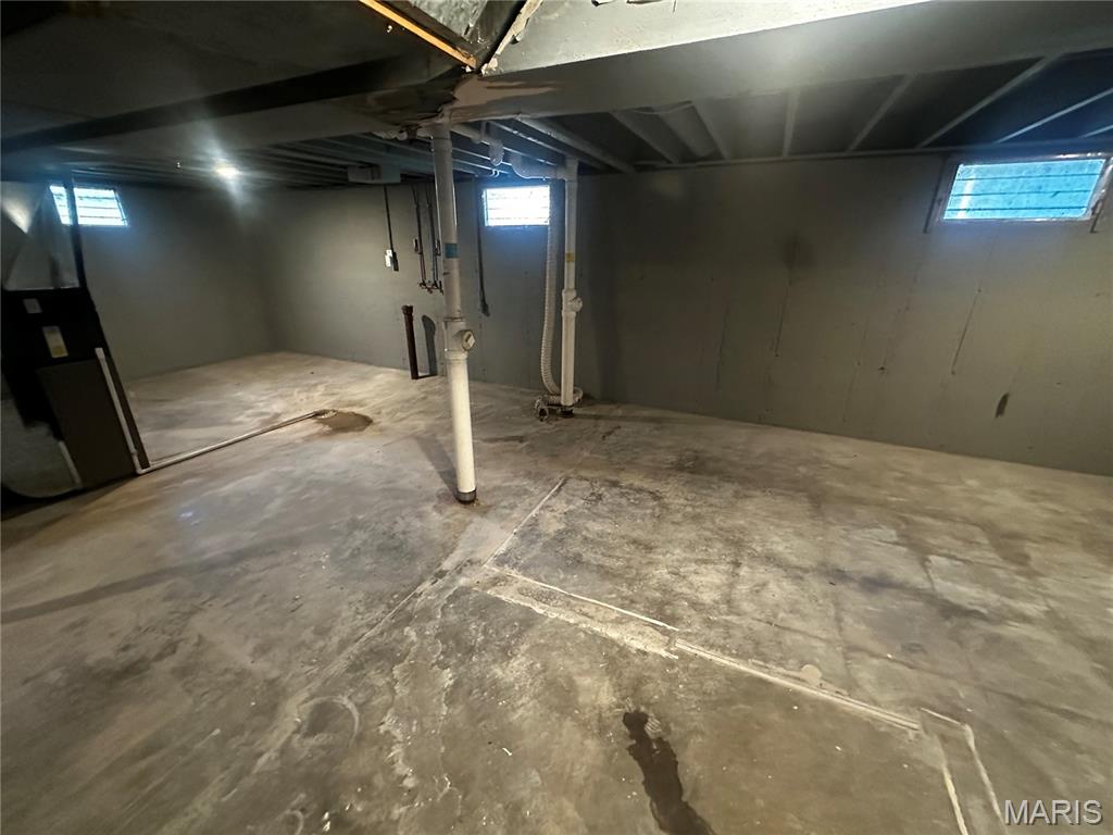 Hazelwood, Missouri 63042, United States, 3 Bedrooms Bedrooms, ,2 BathroomsBathrooms,Residential,Active,156281