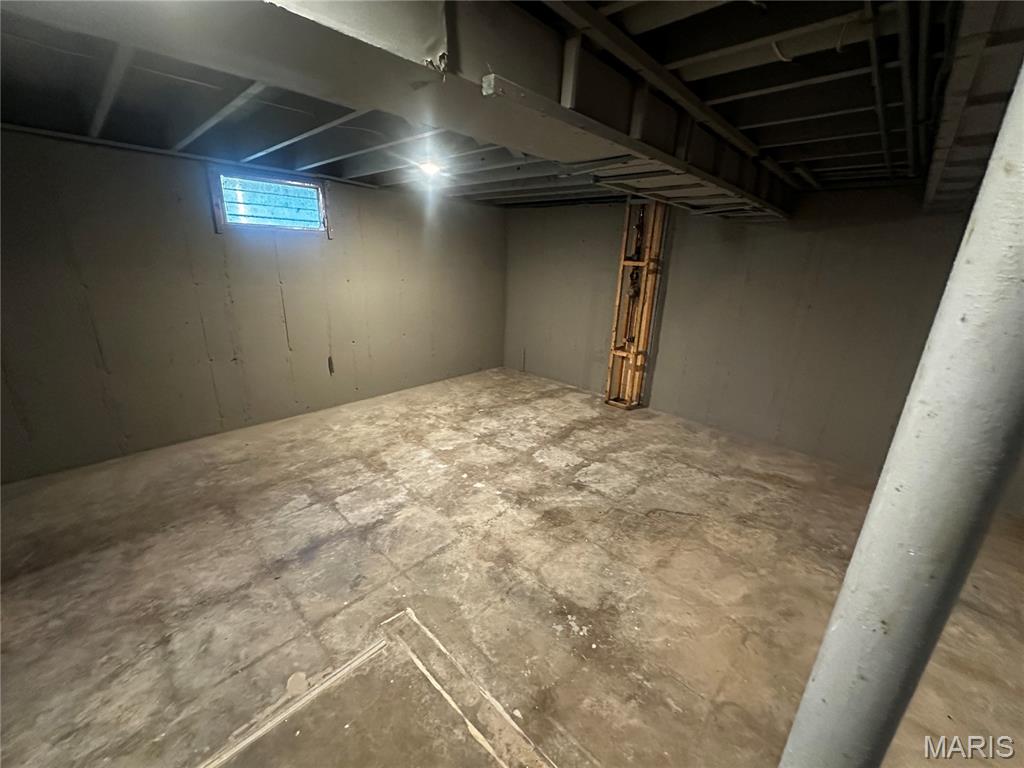 Hazelwood, Missouri 63042, United States, 3 Bedrooms Bedrooms, ,2 BathroomsBathrooms,Residential,Active,156281