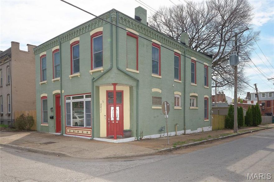 Live in the heart of Benton Park in this beautifully designed 2.5-story home where historic charm meets modern convenience. Sunlight pours through striking storefront windows, highlighting the open floor plan, rich hardwood floors, and a stylishly updated kitchen with newer stainless Steel appliances '25, featuring granite countertops, & custom tile backsplash.
The second level offers a serene primary suite with its own bath and generous double closets, along with a second bedroom, full bath, and the ease of second-floor laundry. Upstairs, the expansive third floor provides endless flexibility—ideal for a guest suite, home office, creative studio, or additional living space.  
Step outside to your private backyard retreat with a concrete patio, fenced yard, and a rare 2-car garage. Updated electrical, plumbing, and windows add comfort and peace of mind.  All just steps from Benton Park and within walking distance to some of St. Louis’ best restaurants, bars, parks and neighborhood favorites—this is city living done right.