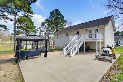 Tiny photo for 233 Anna Drive, Poplar Bluff, MO 63901 (MLS # 26018534)