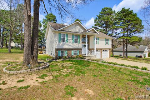 Tiny photo for 233 Anna Drive, Poplar Bluff, MO 63901 (MLS # 26018534)
