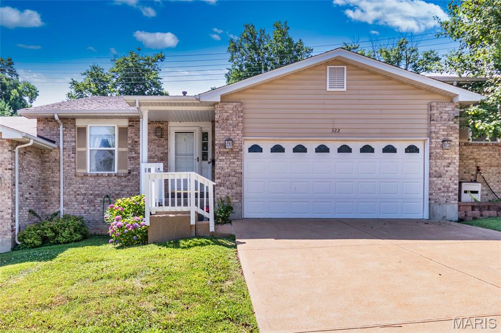 Arnold, Missouri 63010, United States, 2 Bedrooms Bedrooms, ,2 BathroomsBathrooms,Residential,Active,163147