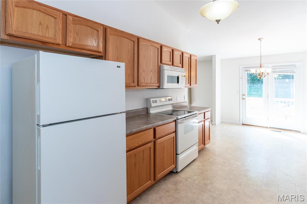 Arnold, Missouri 63010, United States, 2 Bedrooms Bedrooms, ,2 BathroomsBathrooms,Residential,Active,163147