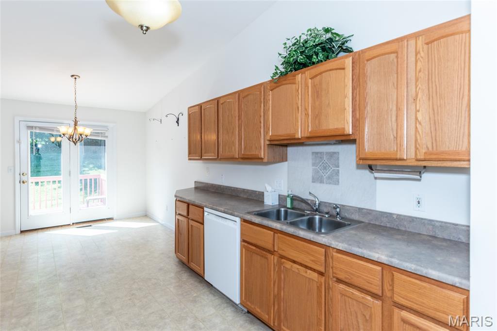 Arnold, Missouri 63010, United States, 2 Bedrooms Bedrooms, ,2 BathroomsBathrooms,Residential,Active,163147