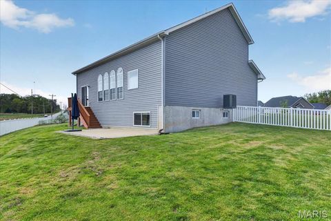 Tiny photo for 10 Caboose Court, Troy, MO 63379 (MLS # 26022428)