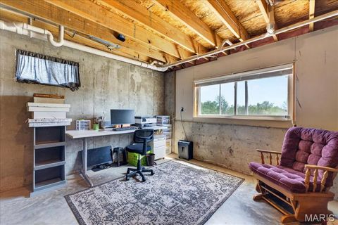 Tiny photo for 10 Caboose Court, Troy, MO 63379 (MLS # 26022428)