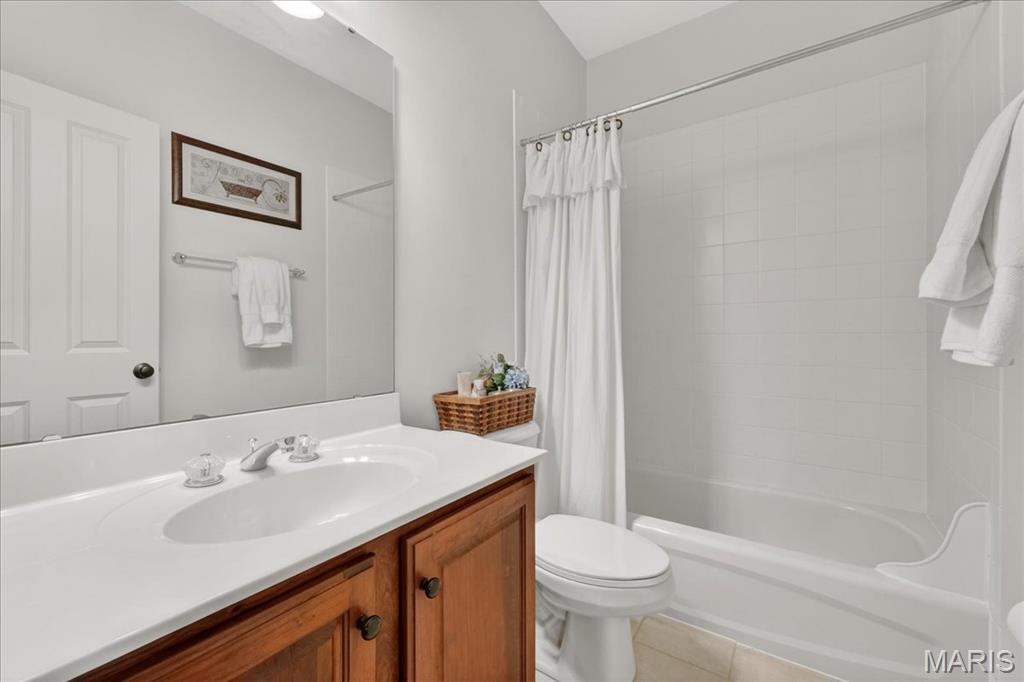 Linden Grove Lane - Residential