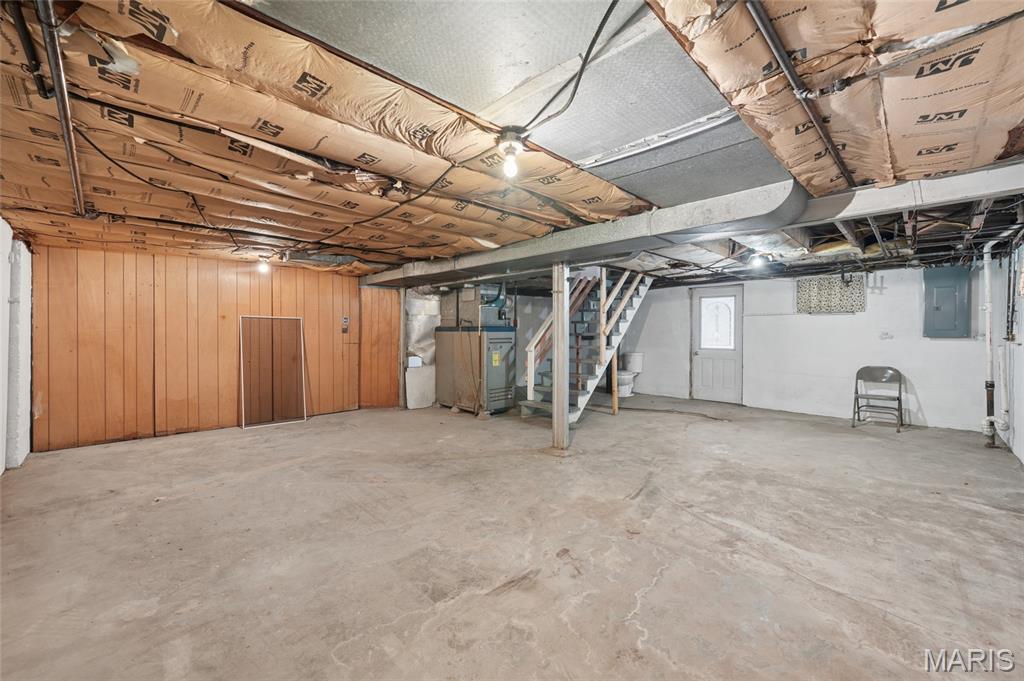 Burgess 04 - Residential