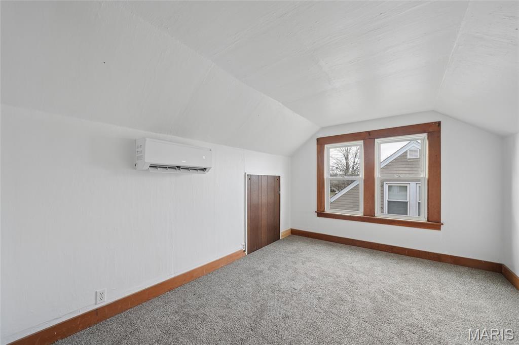 Burgess 04 - Residential