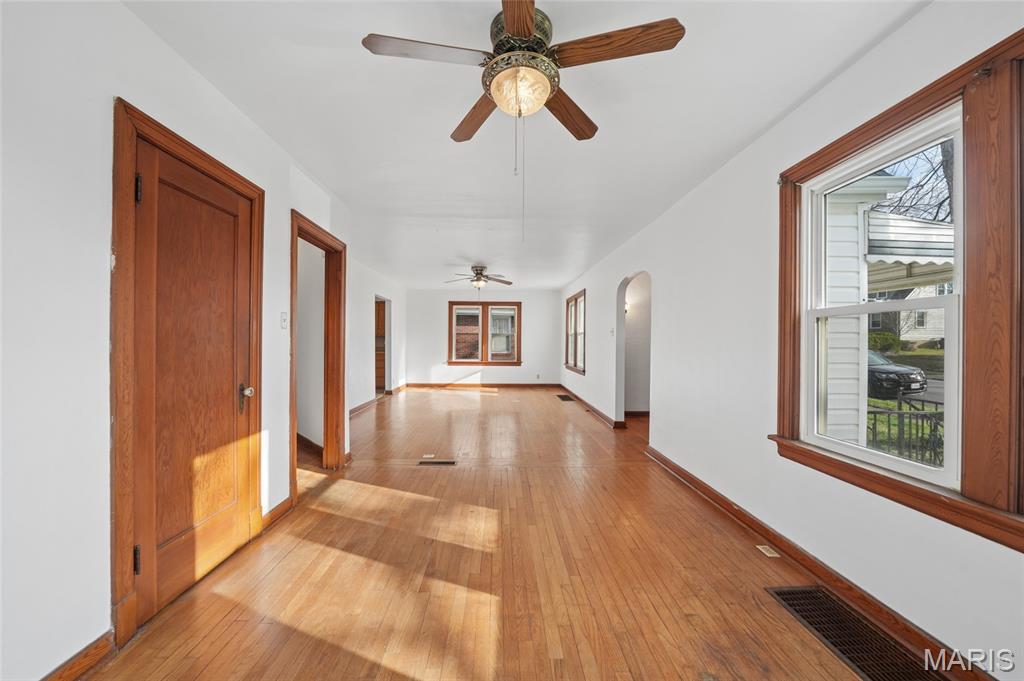 Burgess 04 - Residential