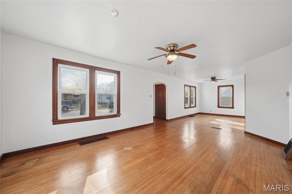 Burgess 04 - Residential