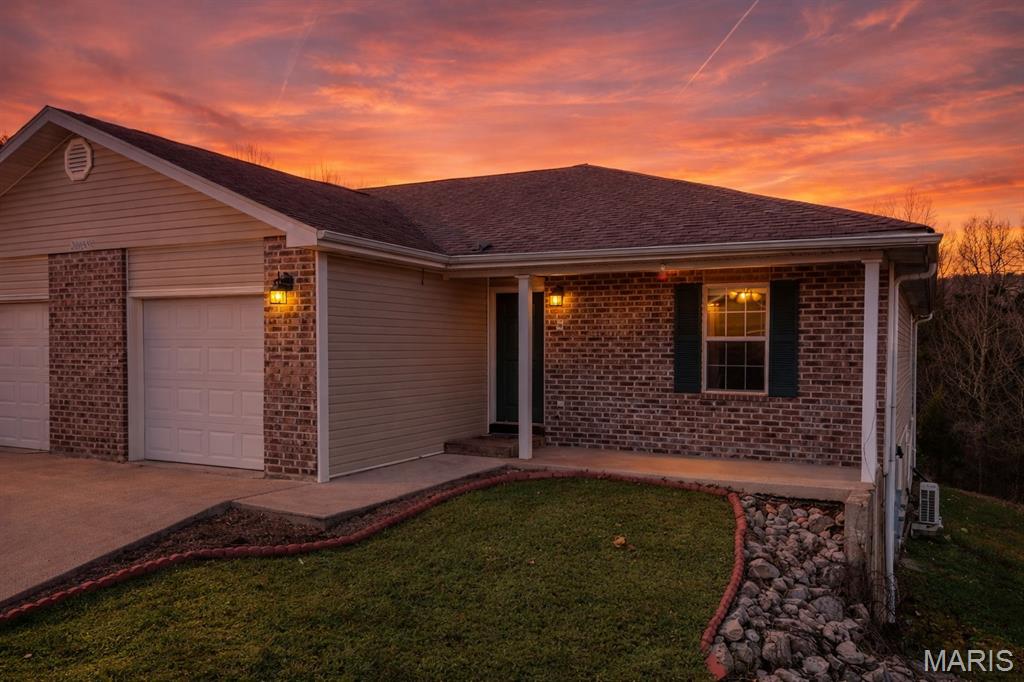 Hunters Rdg 02 - Residential
