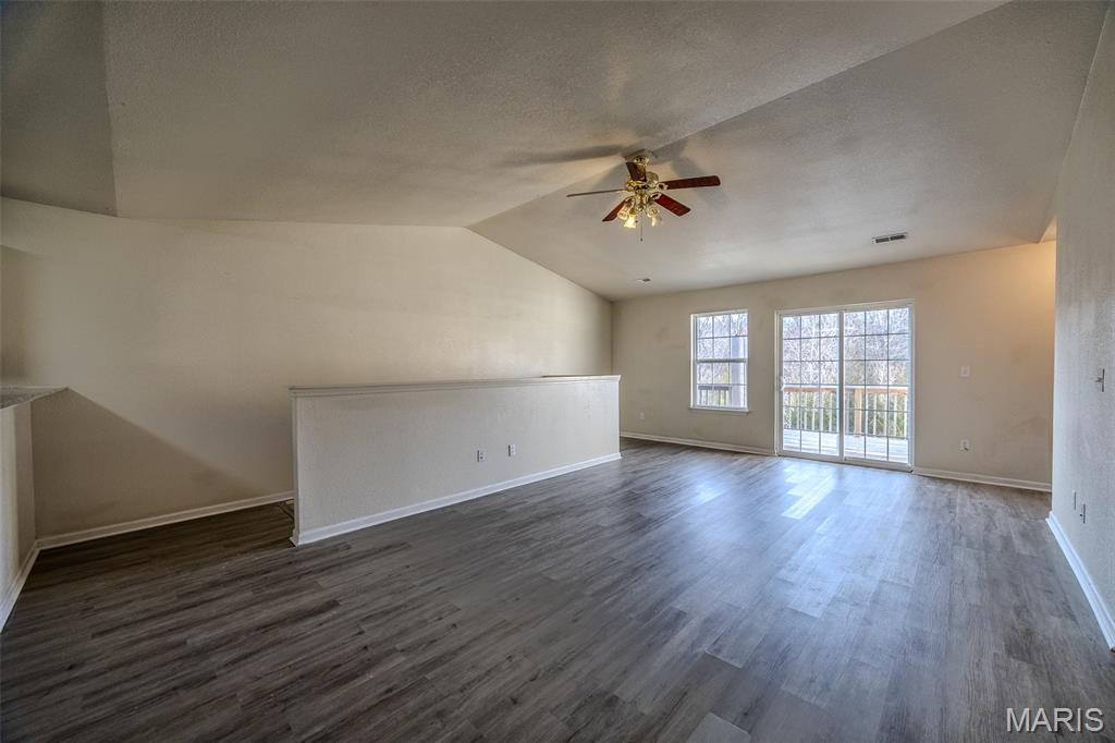 Hunters Rdg 02 - Residential