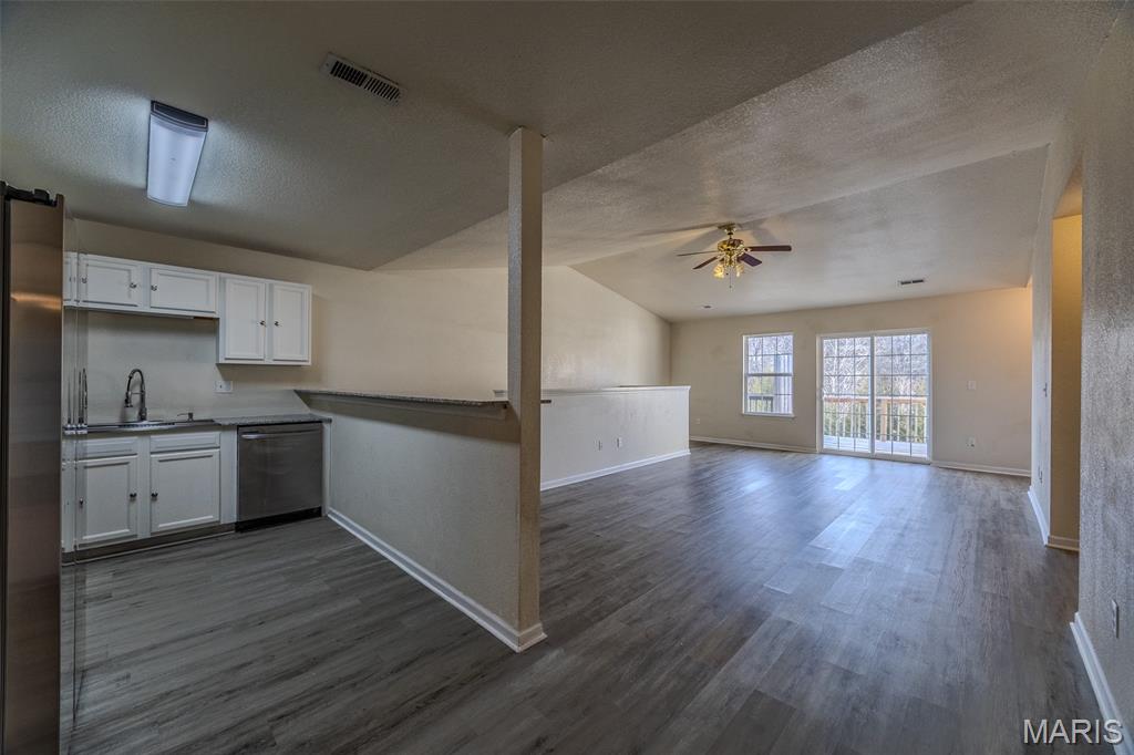 Hunters Rdg 02 - Residential