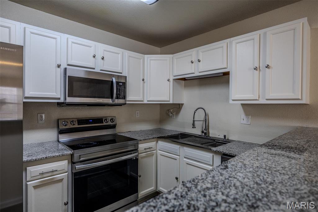 Hunters Rdg 02 - Residential