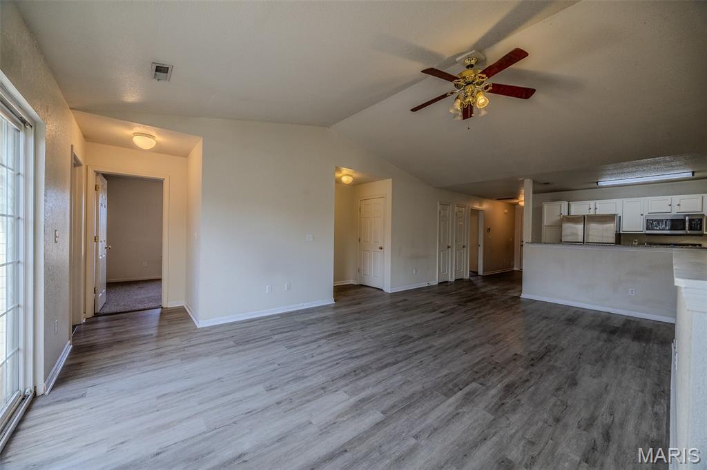 Hunters Rdg 02 - Residential