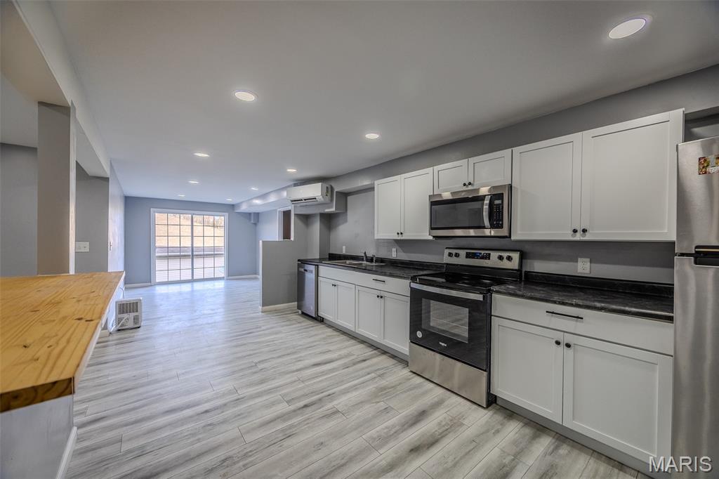 Hunters Rdg 02 - Residential