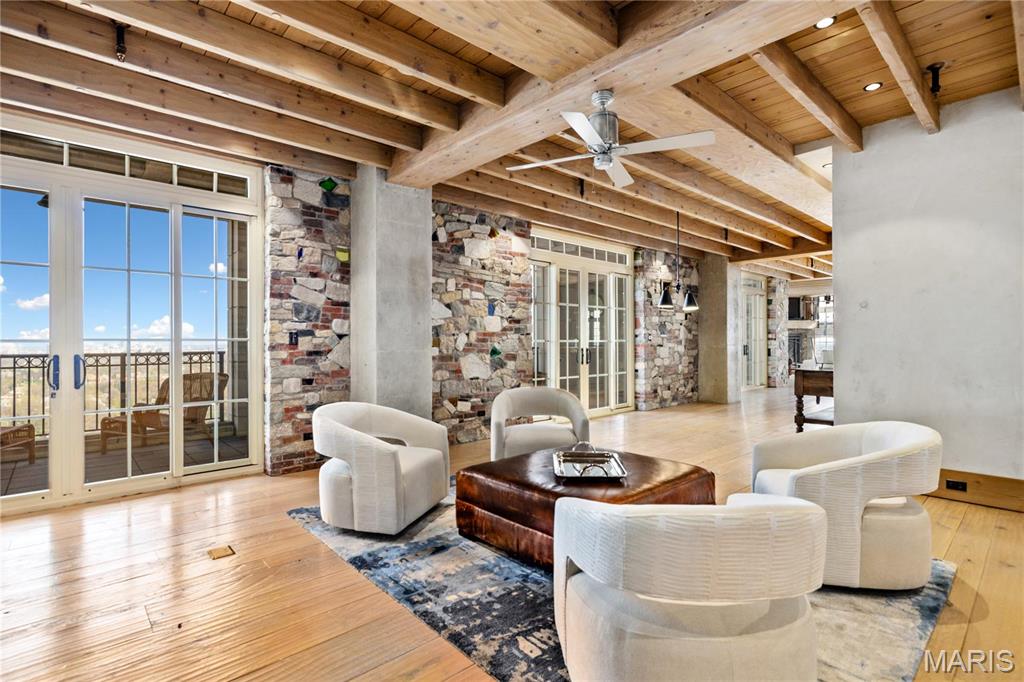 Plaza In Clayton A Condo The - Residential