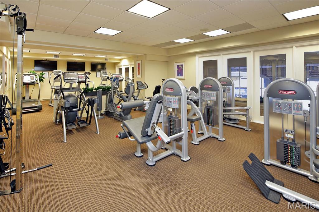 Plaza In Clayton A Condo The - Residential