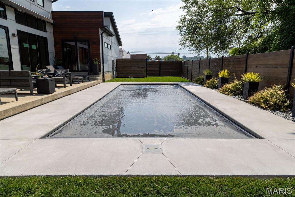 Vallonis Consolidation - Residential
