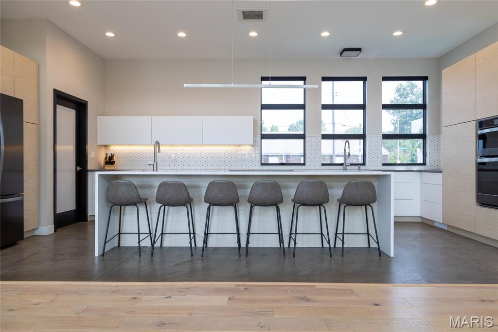 Vallonis Consolidation - Residential