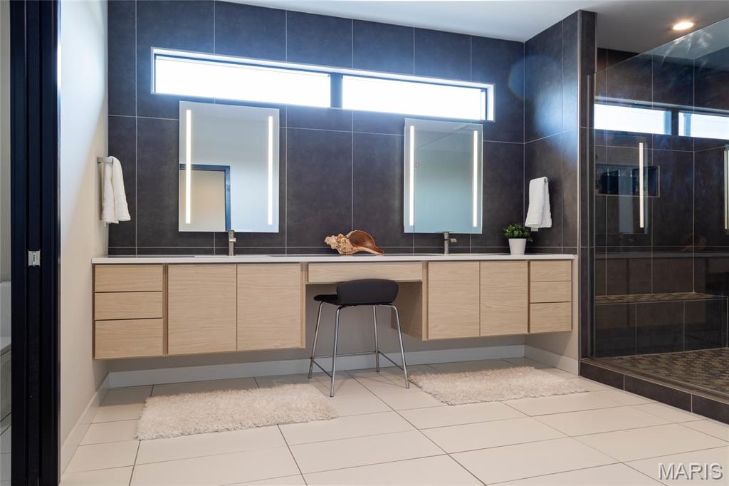 Vallonis Consolidation - Residential