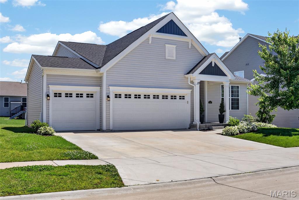 849 Upland Loop