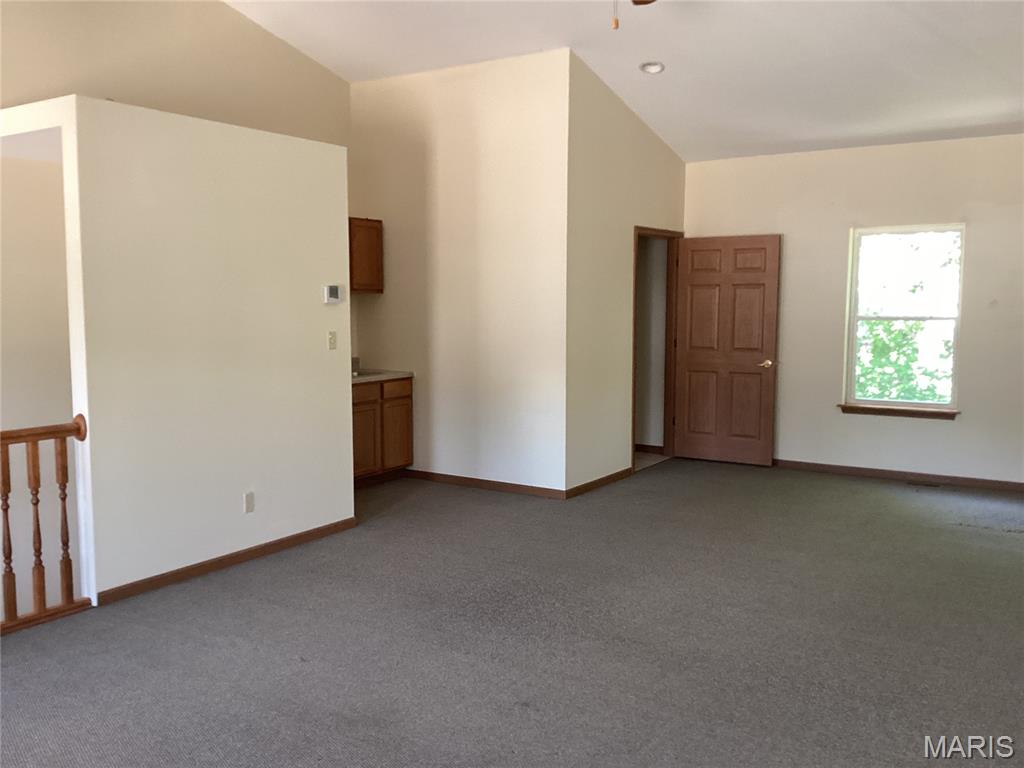 405 W Highway 50 W 800