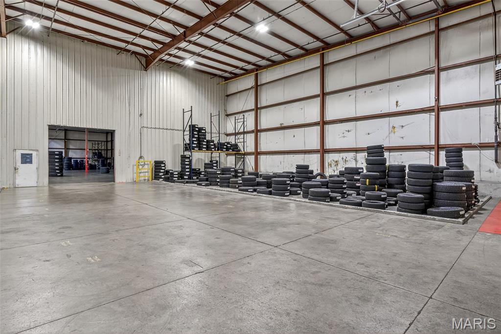 Farmington Indust Park - Commercial Sale