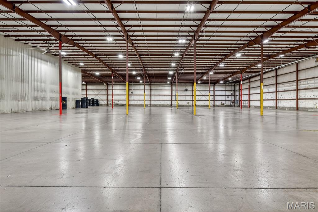 Farmington Indust Park - Commercial Sale