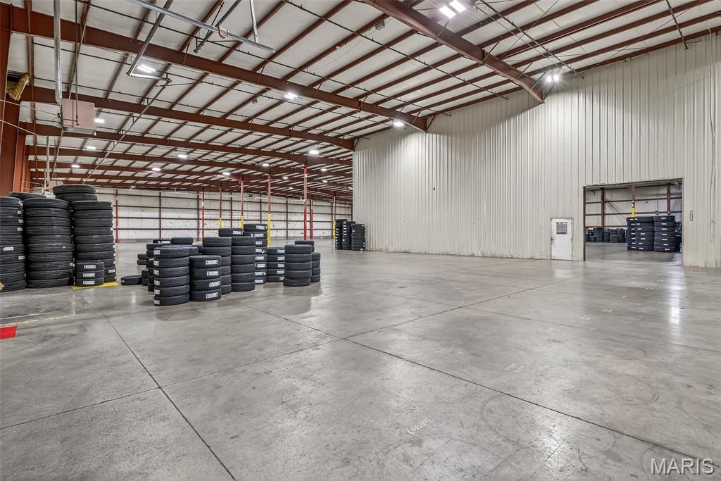 Farmington Indust Park - Commercial Sale