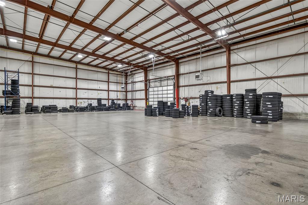 Farmington Indust Park - Commercial Sale