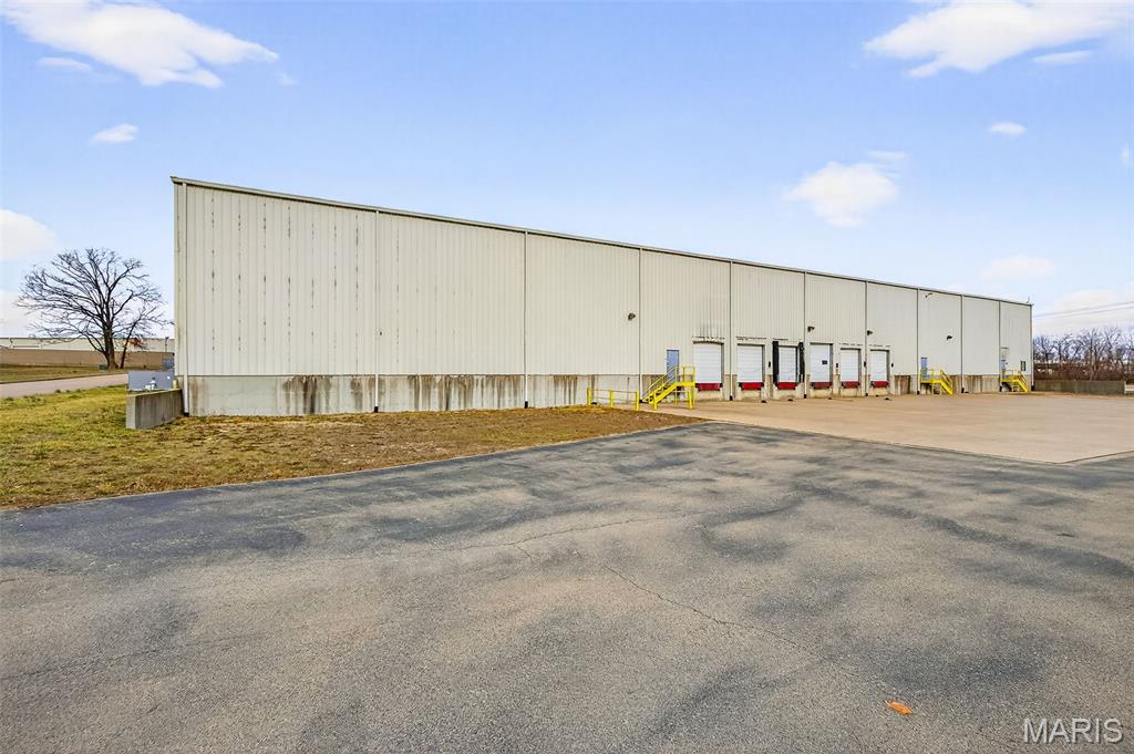 Farmington Indust Park - Commercial Sale
