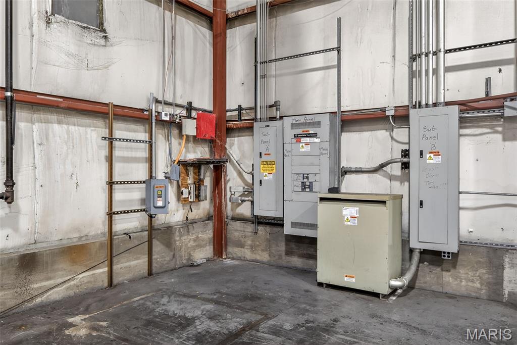 Farmington Indust Park - Commercial Sale