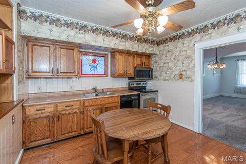 Tiny photo for 8120 Pennsylvania Avenue, St Louis, MO 63111 (MLS # 26059054)