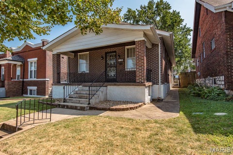 Tiny photo for 8120 Pennsylvania Avenue, St Louis, MO 63111 (MLS # 26059054)