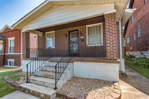 Tiny photo for 8120 Pennsylvania Avenue, St Louis, MO 63111 (MLS # 26059054)