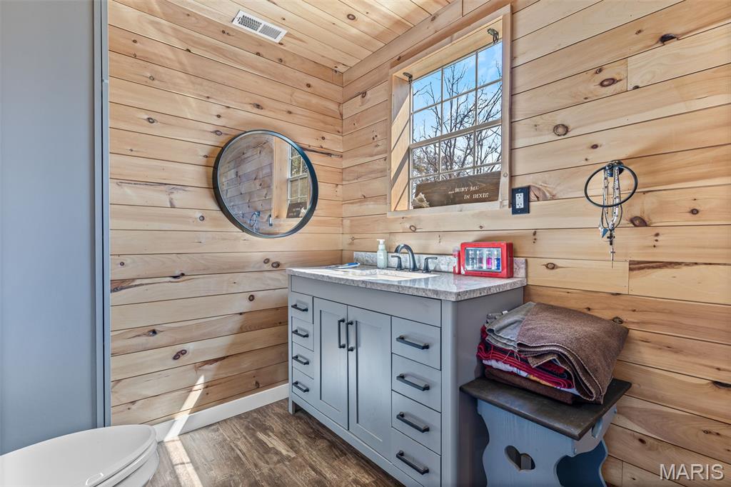 Brook Stone - Residential