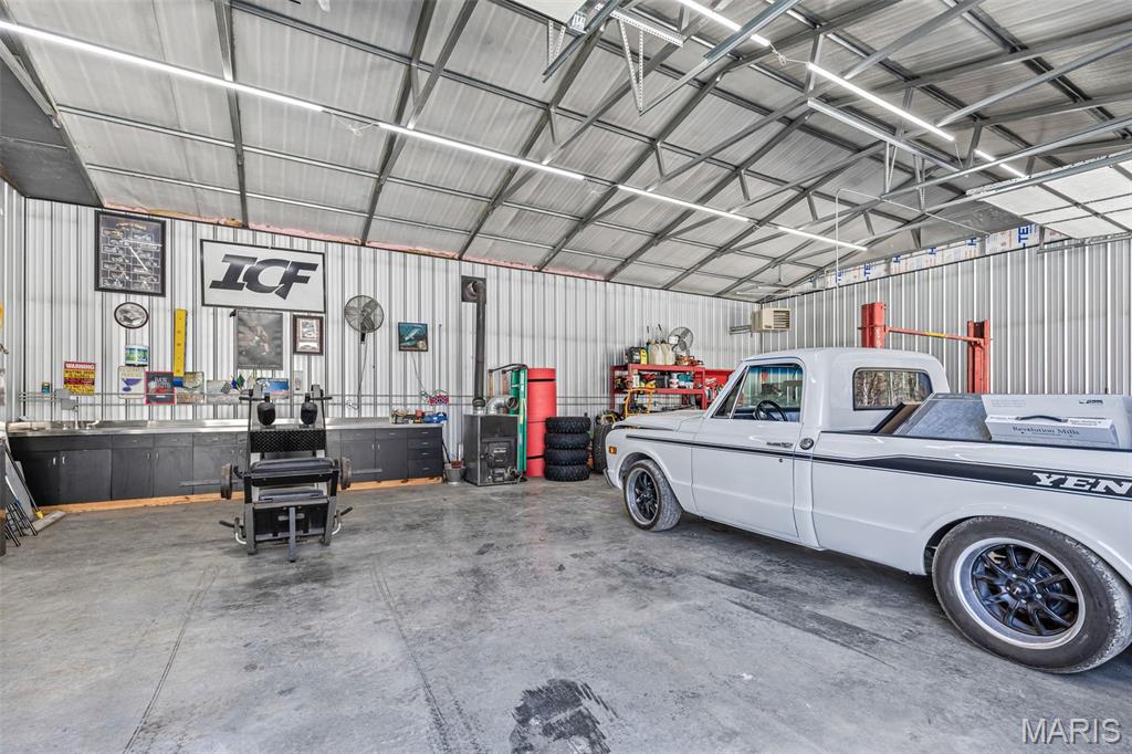 Brook Stone - Residential