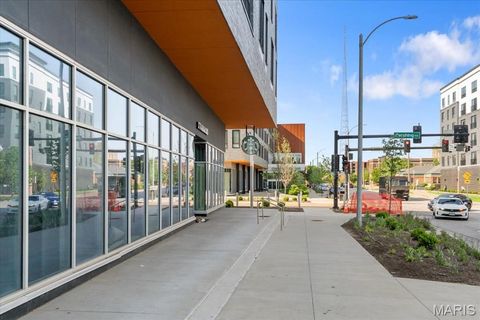 Tiny photo for 5630 Pershing Avenue #40, St Louis, MO 63112 (MLS # 26046792)