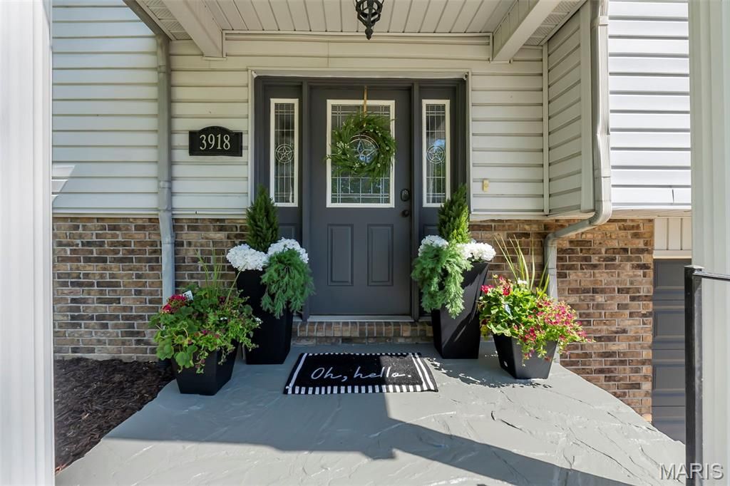 Photo of 3918 Carolewood Drive, Cape Girardeau, MO 63701 (MLS # 26026944)