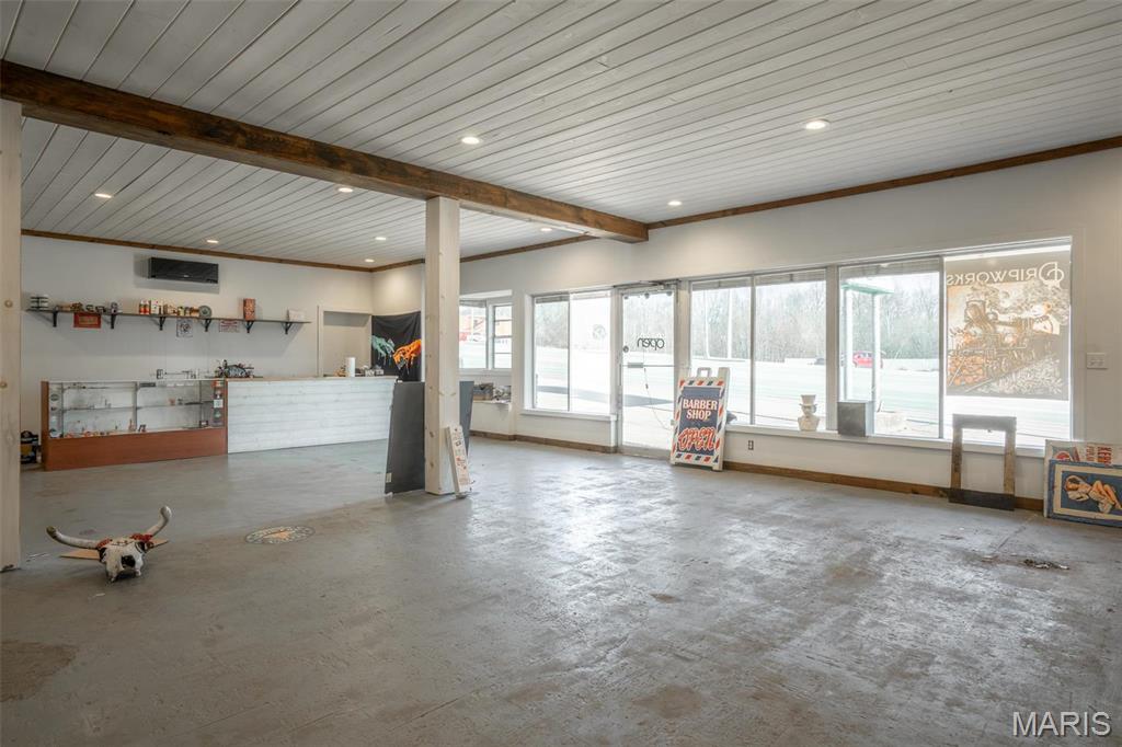 BC HUDSON'S 2ND SUB - Commercial Sale