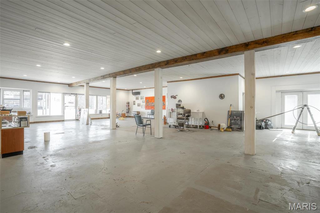 BC HUDSON'S 2ND SUB - Commercial Sale