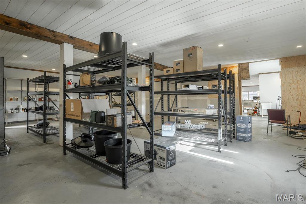 BC HUDSON'S 2ND SUB - Commercial Sale