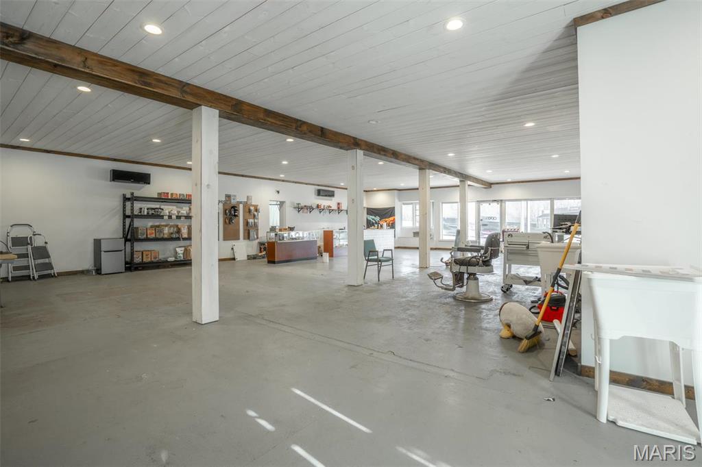 BC HUDSON'S 2ND SUB - Commercial Sale