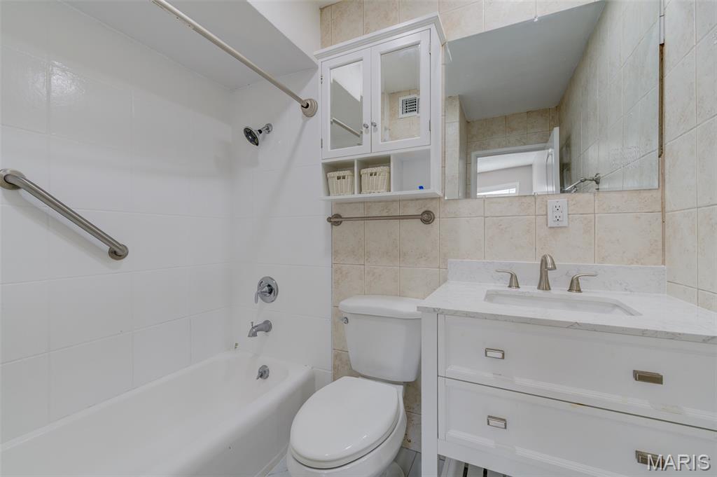 Clayshire - Residential Income