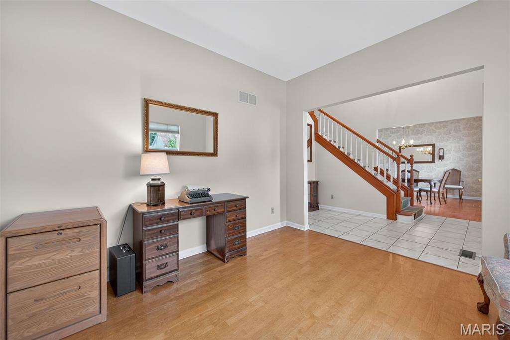 11206 Lakewood Crossing Drive