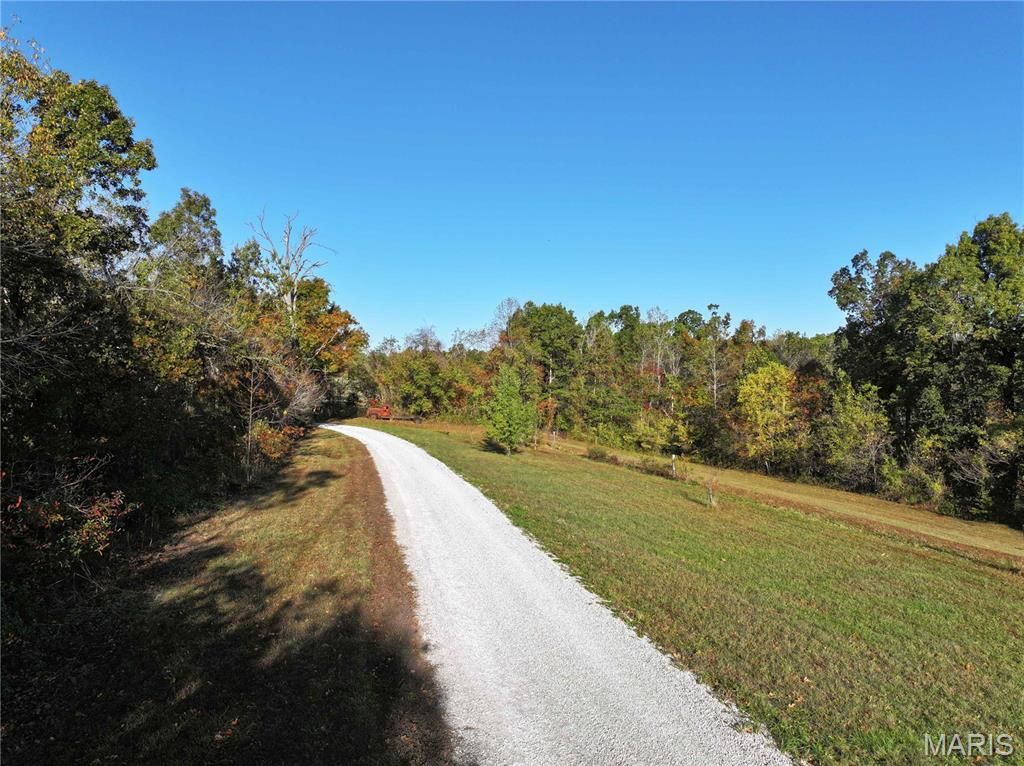 Photo of 555 Morning Star Circle Cir, Perryville, MO 63775 (MLS # 25073138)