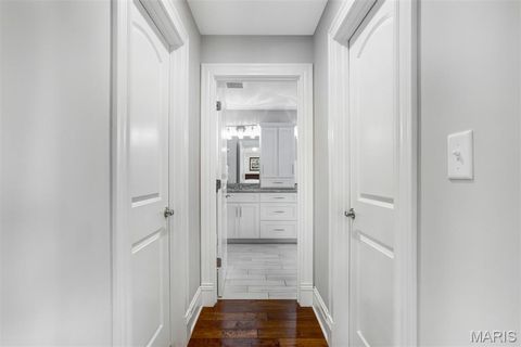 Tiny photo for 320 Bogey Lane, Kirkwood, MO 63122 (MLS # 26006274)