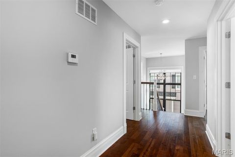 Tiny photo for 320 Bogey Lane, Kirkwood, MO 63122 (MLS # 26006274)